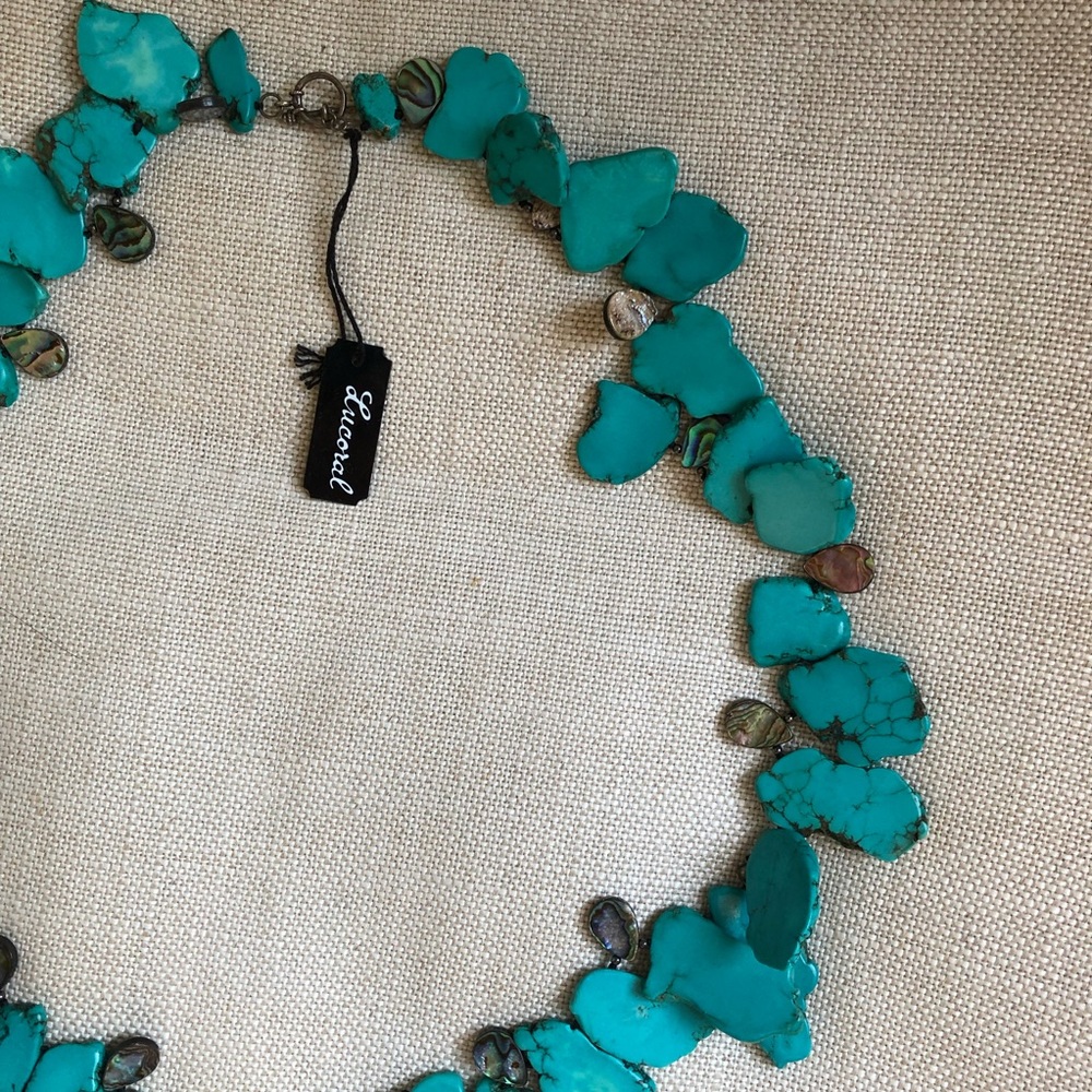 Lucoral Necklace Turquoise Slab Mother of Pearl - Picture 2 of 8